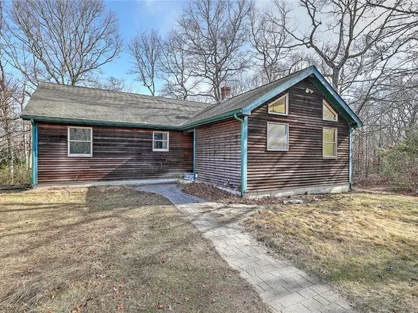 1313 D Curtis Corner Rd, Wakefield, RI 02879