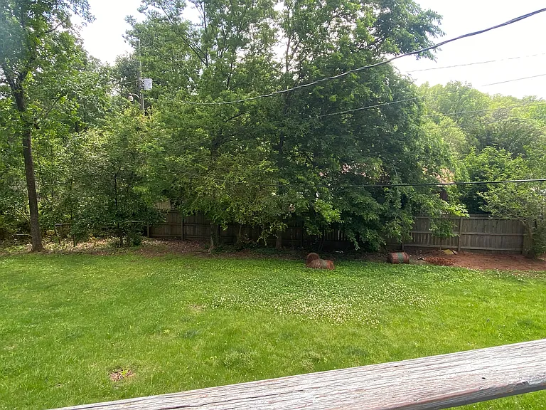 2259 Pine Crest Cir — Photo 17