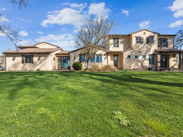 12729 Leo Ln