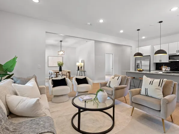 714 W 42nd St, Chattanooga, TN 37410