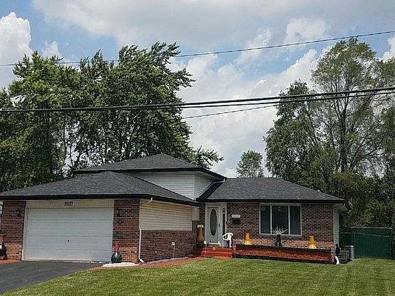 2nd image of 2837 223rd St