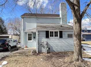 5593 Apricot Ct, Greendale, WI 53129