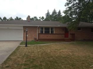 2905 Whitfield Dr, Saginaw, MI 48603