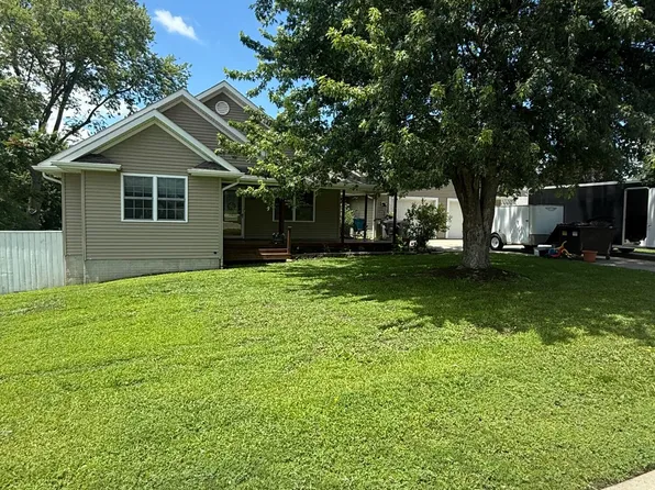 224 S Mildred St, Carson, IA 51525