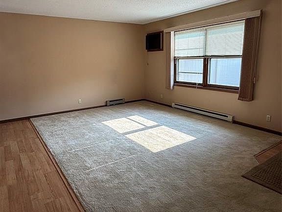 2nd image of 3458 Miller Street