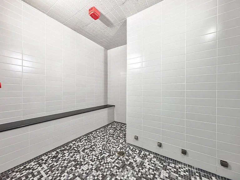 50 Dunfield Ave #LPH18 — Photo 20