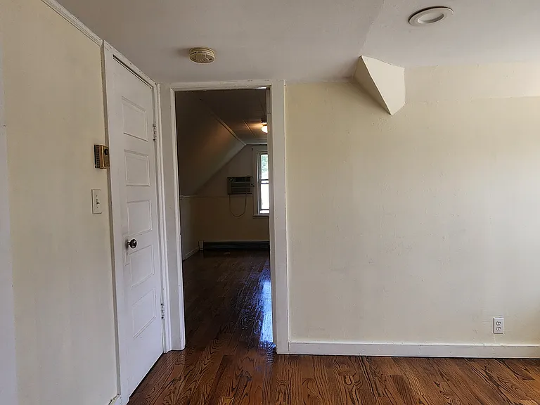 9 Babylon Rd — Photo 15