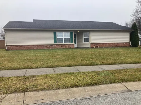 5853 Rolling Bluff Ln, Indianapolis, IN 46221