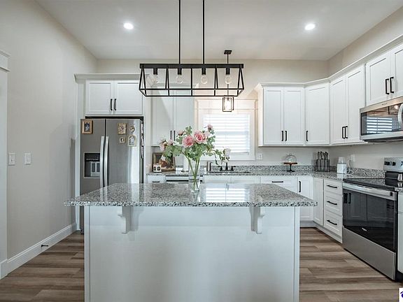 5th image of 364 Buckles Rd