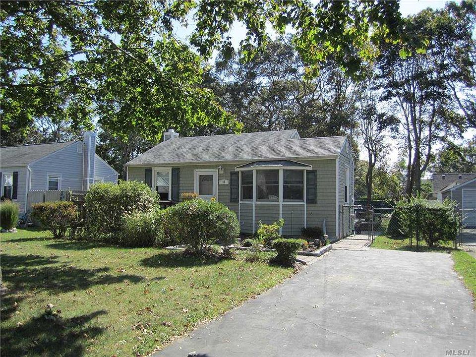 1st image of 36 Argyle Dr