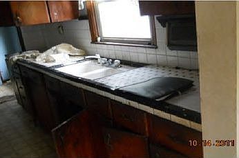 2nd image of 13091 Prospect Ave