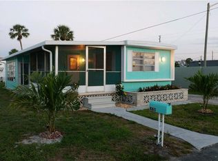 465 SE Trafalgar Ter, Stuart, FL 34994