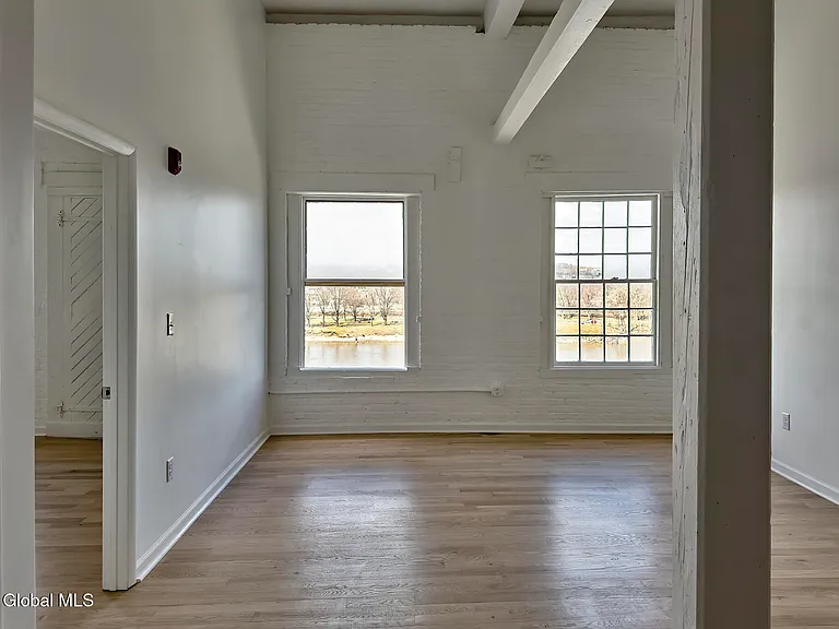 155 River St #5A — Photo 11