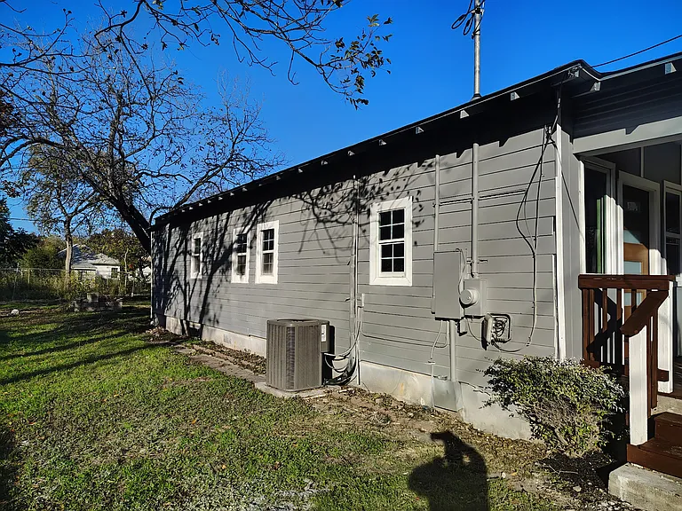 703 Westfall Ave — Photo 6