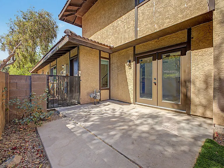 1812 W Village Way — Photo 26