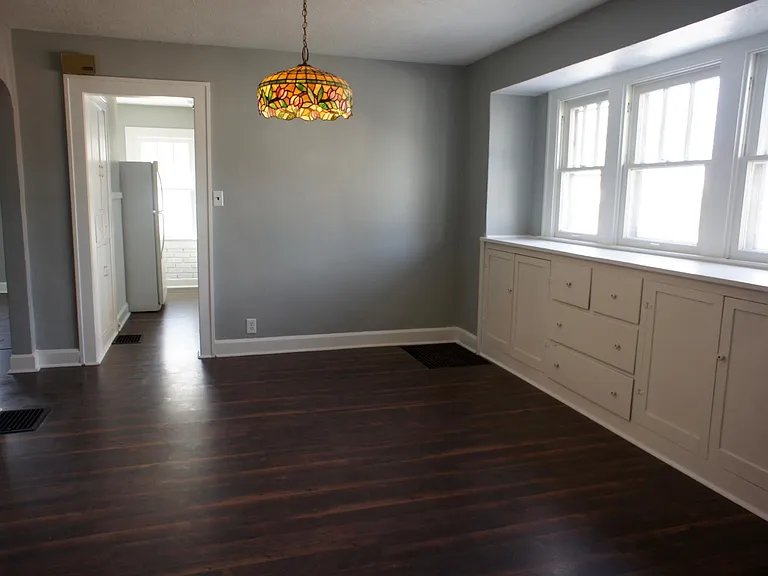 1226 N Emerson Ave — Photo 5