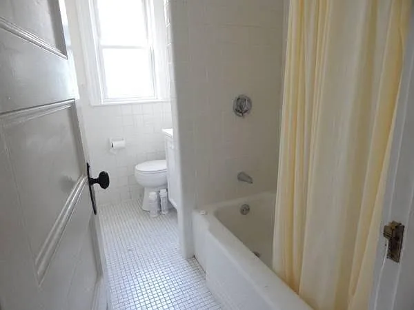 2 bed, 1450 sqft, $2,850 — Photo 3