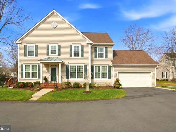 6357 Alderman Dr, Alexandria, VA 22315