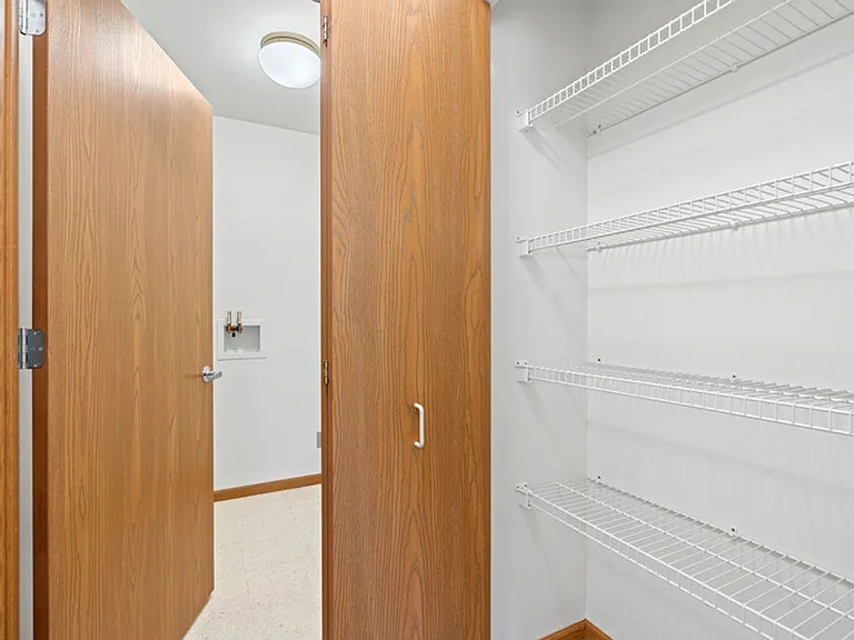 1085 Jaystone Ter — Photo 19