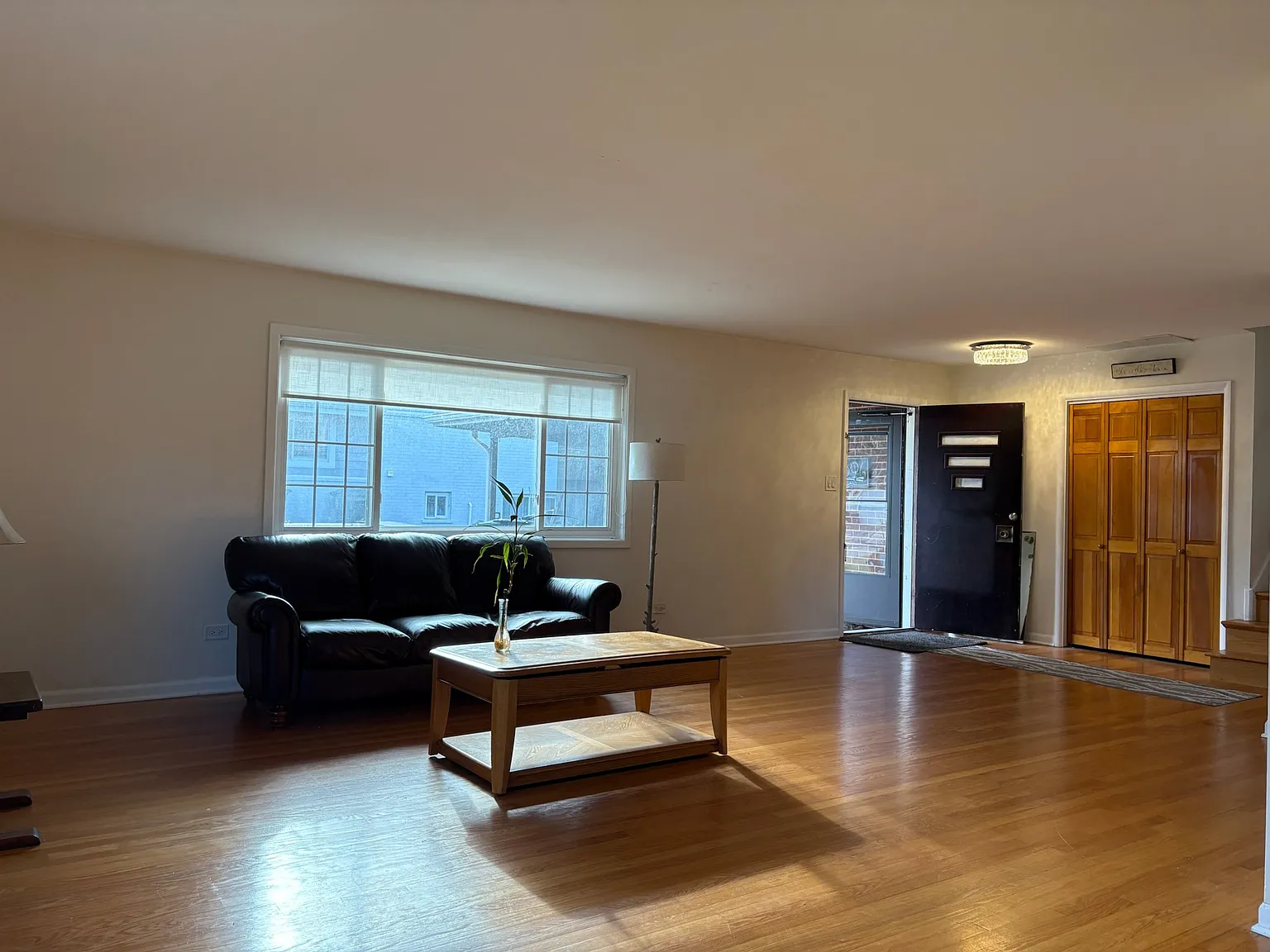 1306 Longmeadow Dr photo 1