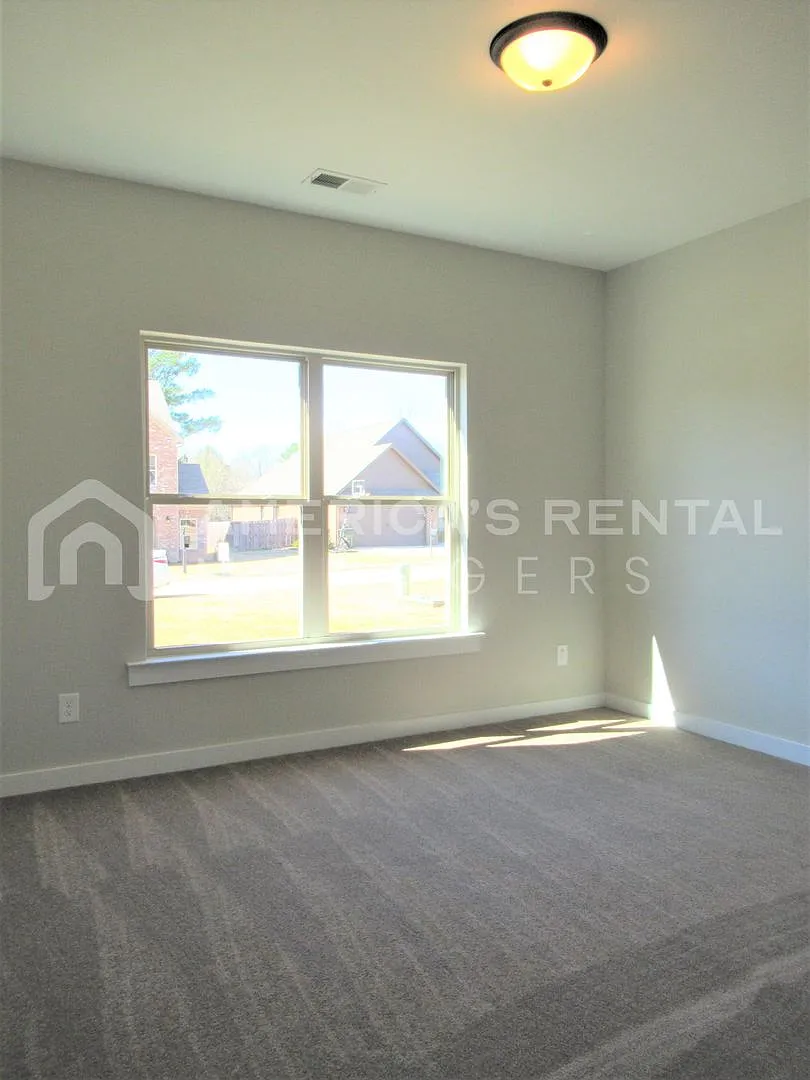 Home For Rent In Jasper, al! Coming Soon! — Photo 4