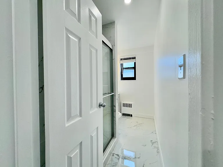 11720 Edgewater Dr #216 — Photo 9
