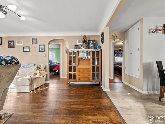 3rd image of 406 Turner St