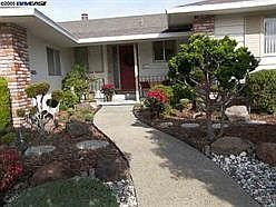 1st image of 3692 Oakes Dr
