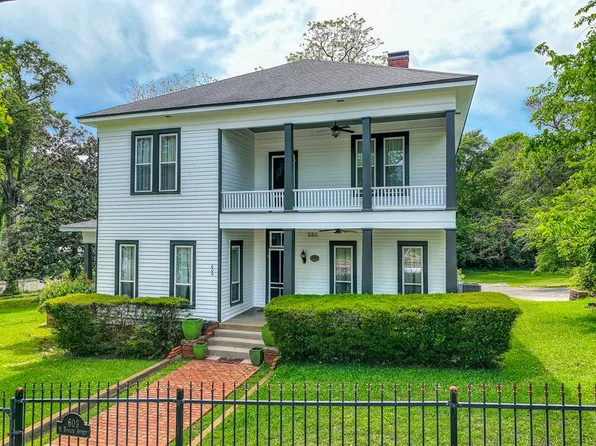609 Fowler St, Palestine, TX 75801