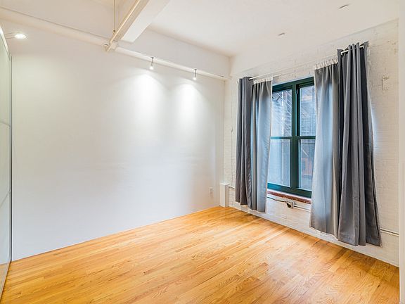 3rd image of 42 Chauncy St APT 5D
