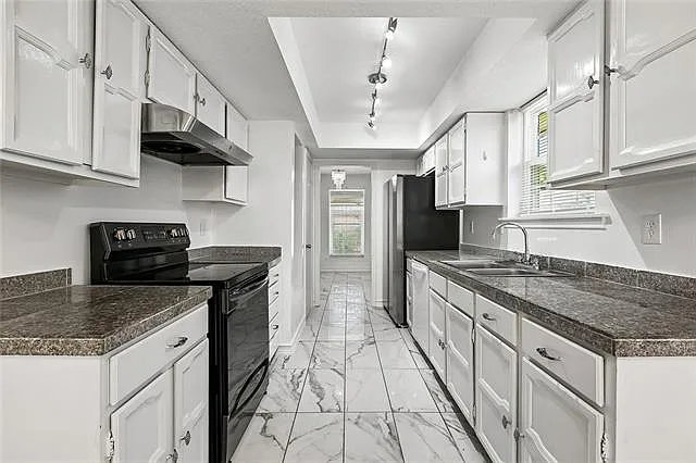 2248 Stall Dr — Photo 10