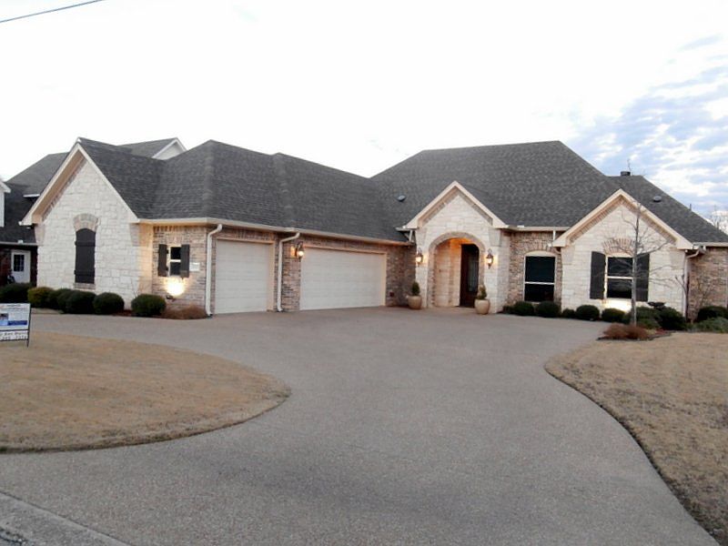 1st image of 27057 Stonewood Dr