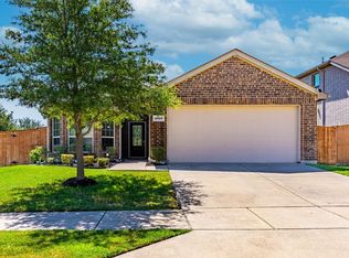 2025 Karsen Ln, Heartland, TX 75126