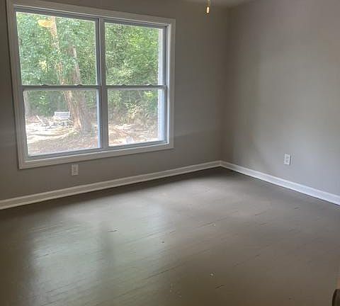 4th image of 1824 N McDowell St Unit 1816-5