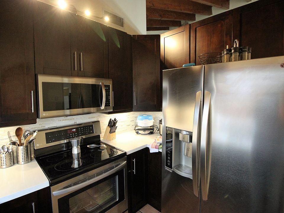 1st image of 10547 NW 8th Ln #B2