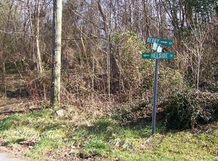 1205 Hillside Dr, Elizabethton, TN 37643