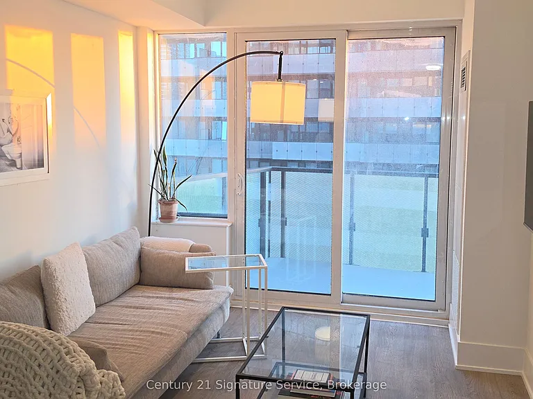470 Front St W #1203 — Photo 5
