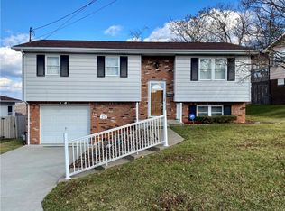 51 Pennsylvania Blvd, Monessen, PA