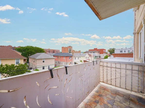 1749 East 16th Street image 7 of 9