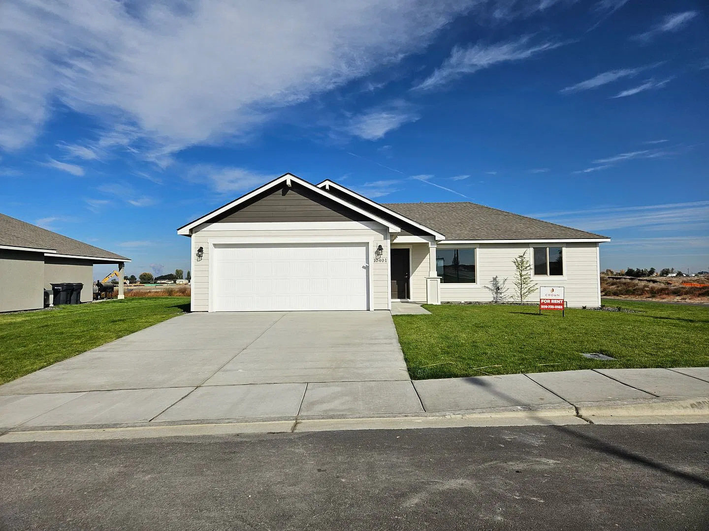 *360 Tour Available* Brand New 2023 Open Concept, Ranch-Style Home — Photo 2