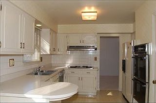 4th image of 1140 N King Charles Ct