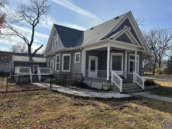 620 Pearl St, Cottonwood Falls, KS 66845