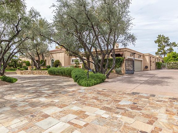 3rd image of 8512 N Golf Dr