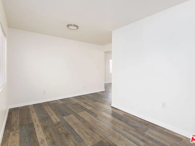 2134 S Cloverdale Ave — Photo 16