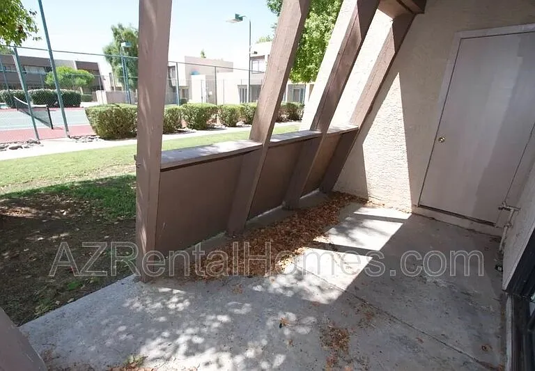 1322 S Judd St — Photo 15