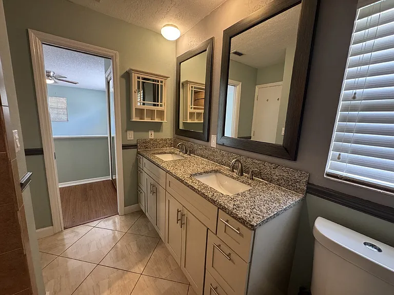 2806 Summerfield Rd — Photo 18