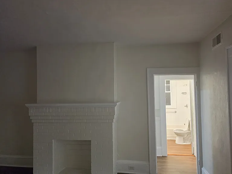 1515 Memorial Ave SW — Photo 10
