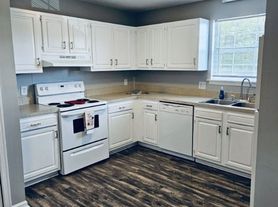 BW - Brookway West Apts