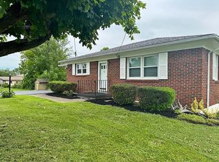 71 Country Side Dr, Lancaster, KY 40444