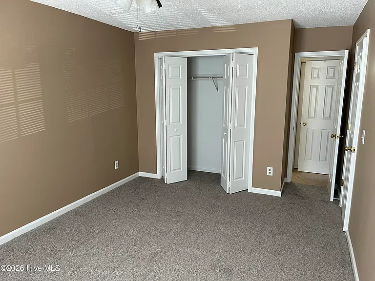 5146 Lamppost Cir — Photo 14